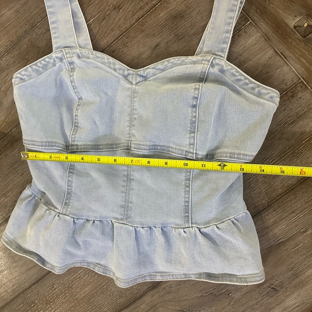 Jessica Simpson Light Blue Denim Top - Picture 12 of 12